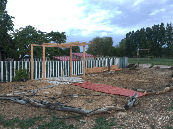 May 2019: Garden area with pergola and stone patio