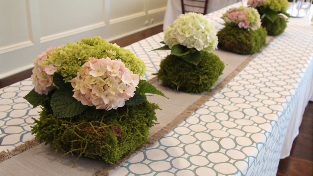 Hydrangea and Moss Table Runner Clusters